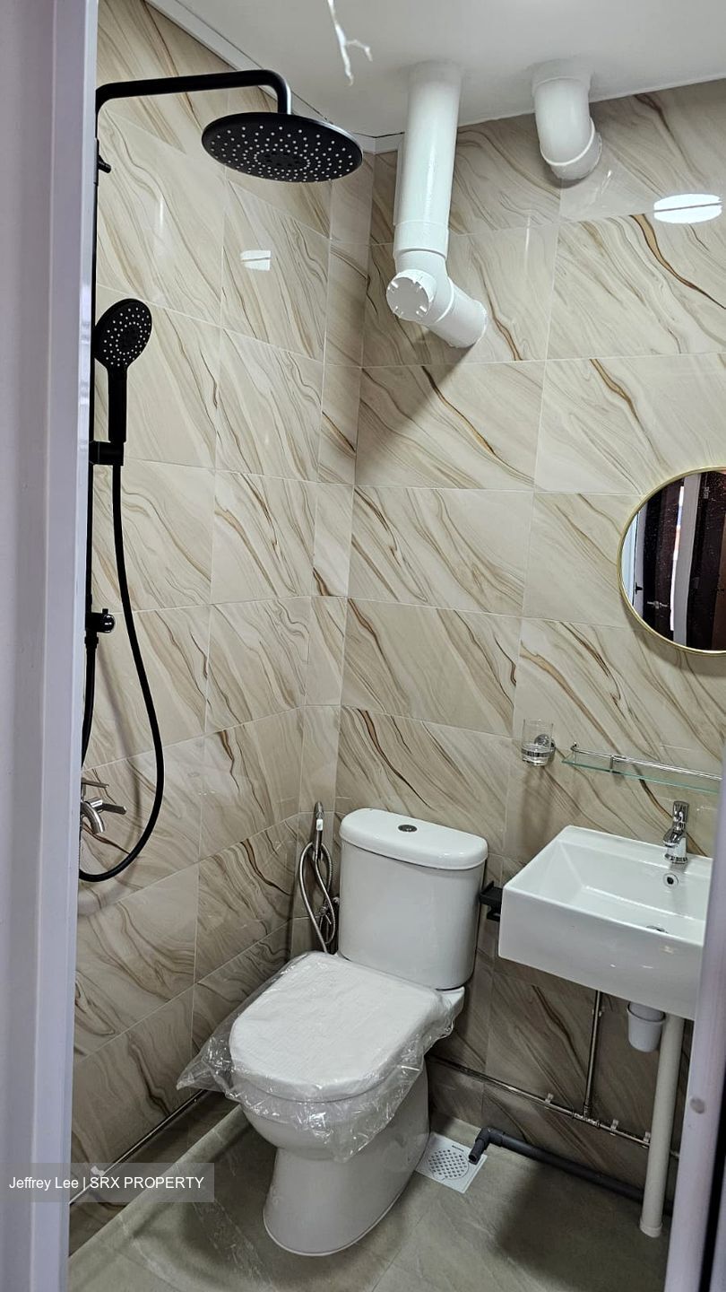 Bukit Batok West Avenue 4 (Bukit Batok),  #558889691